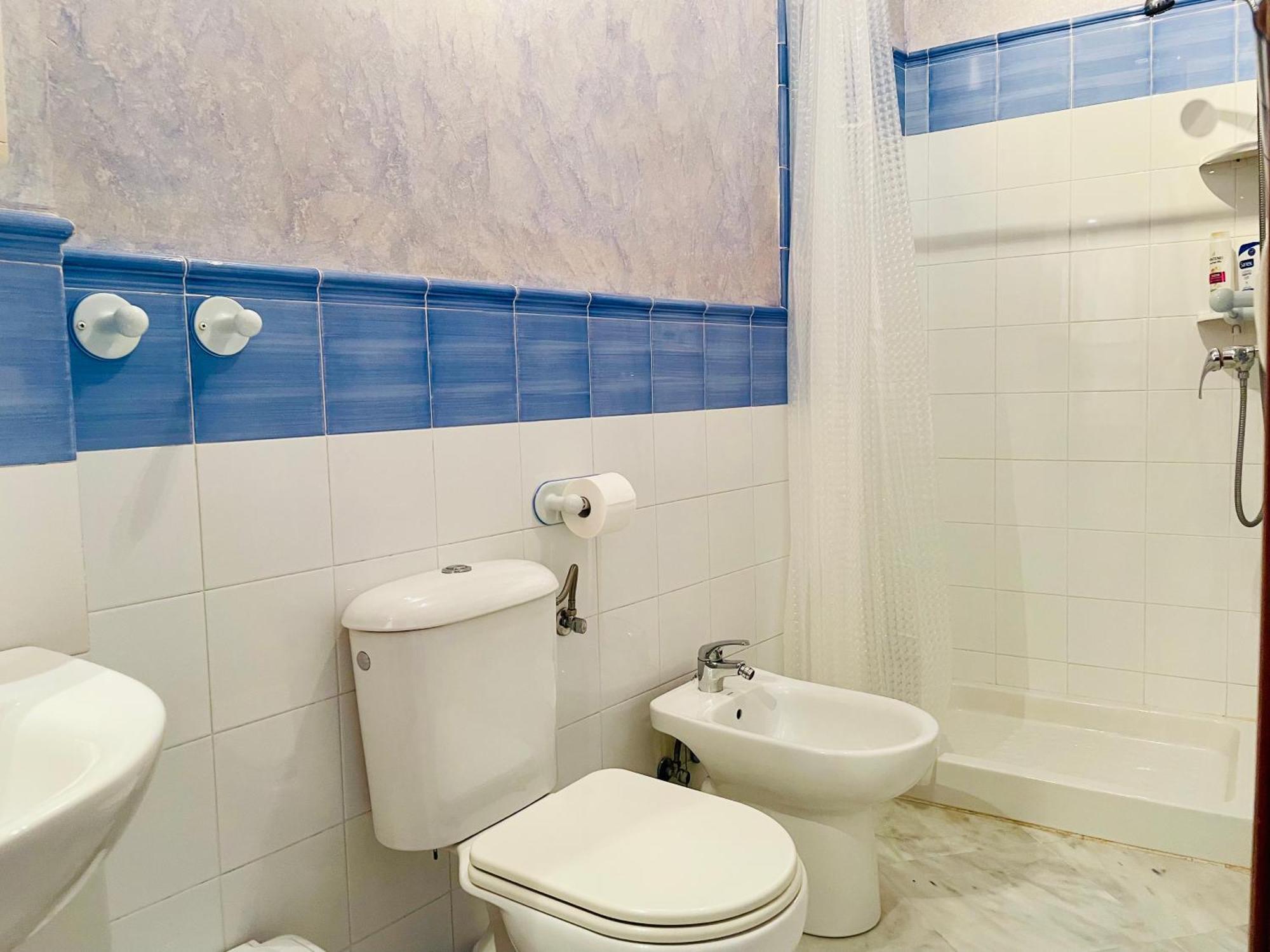 Apartamento Plaza Del Salvador Cuesta Del Rosario Seville Exterior photo